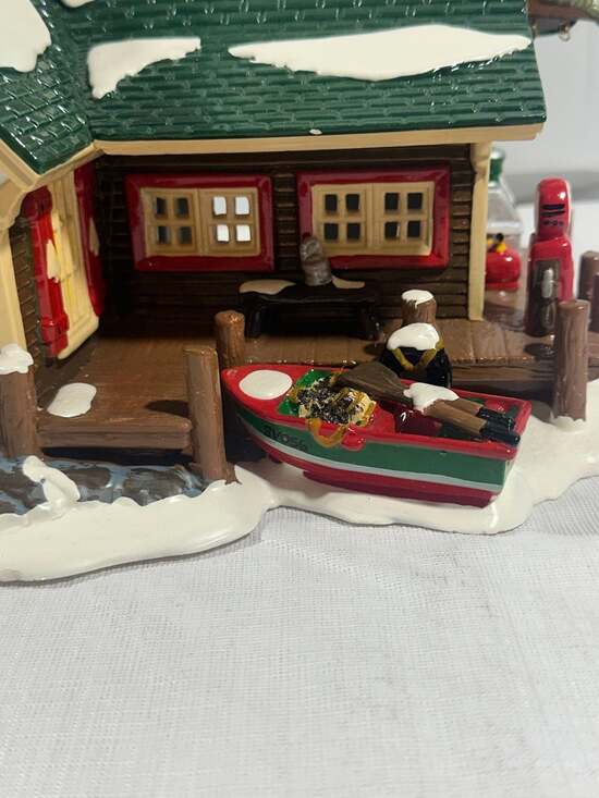 Department 56 Fisherman's Nook Resort - Picture 2 of 7